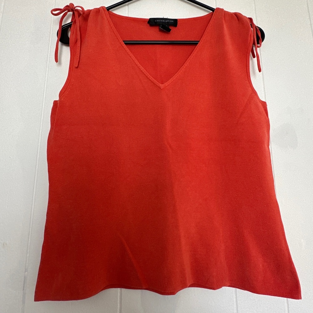 Women's Sleeveless Top